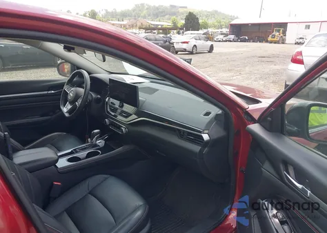 2023 Nissan Altima Sr Fwd z USA, uszkodzony, nr VIN 1N4BL4CV5PN313160